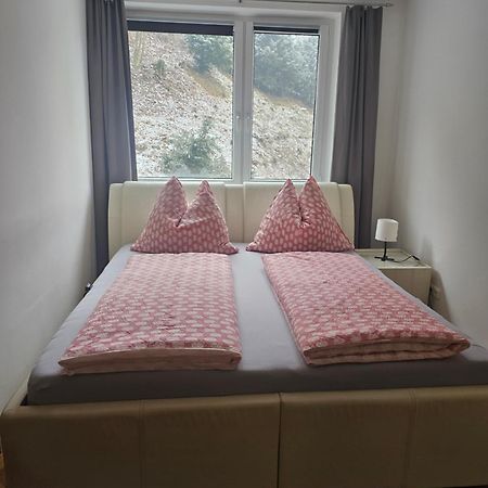 Ferienwohnung The View Of Austria! Gmunden Exterior foto